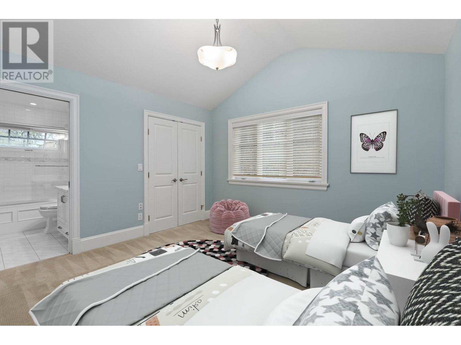 Listing Picture 27 of 40 : 2055 W 53RD AVENUE, Vancouver / 溫哥華 - 魯藝地產 Yvonne Lu Group - MLS Medallion Club Member