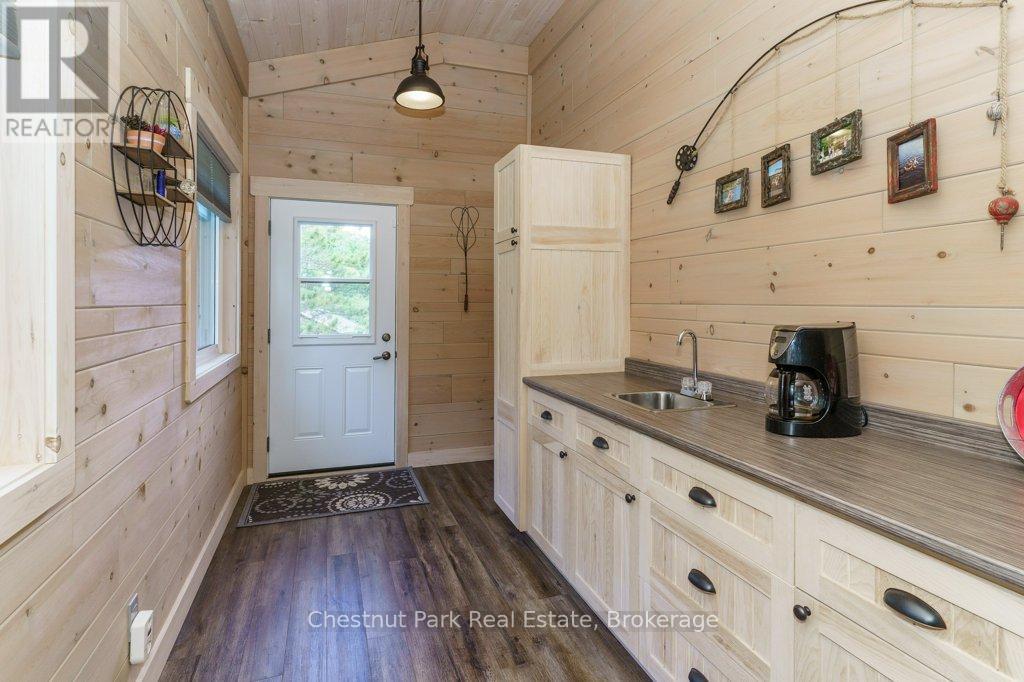 143 South Drive S, Huntsville, Ontario  P1H 2J2 - Photo 22 - X12023784
