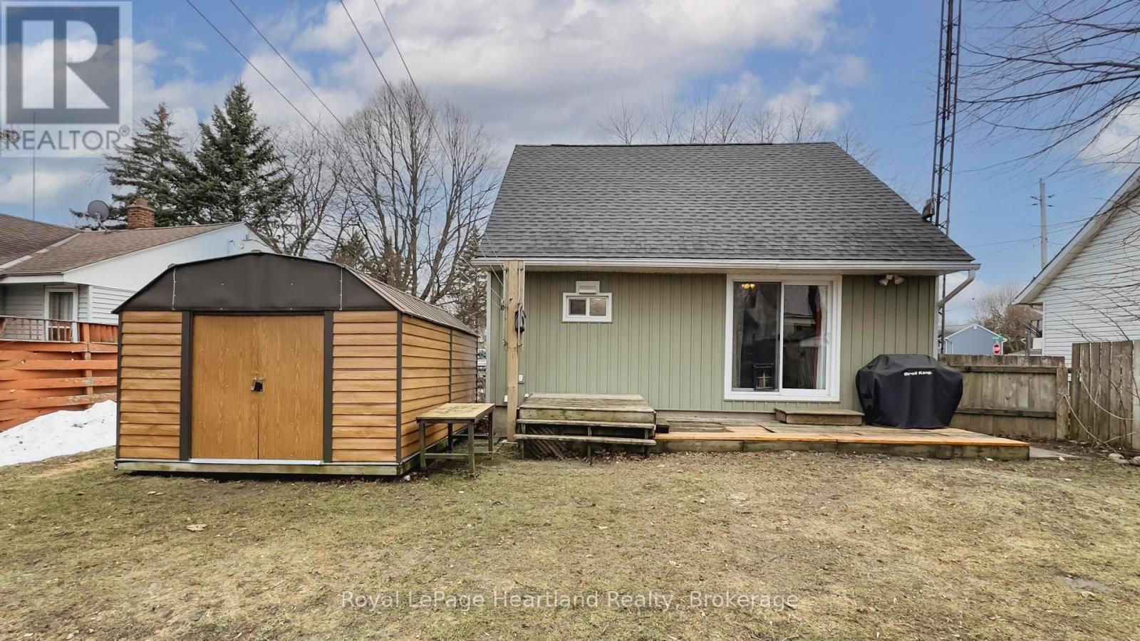 30 Quebec Road, Huron East, Ontario  N0M 1L0 - Photo 32 - X12023896