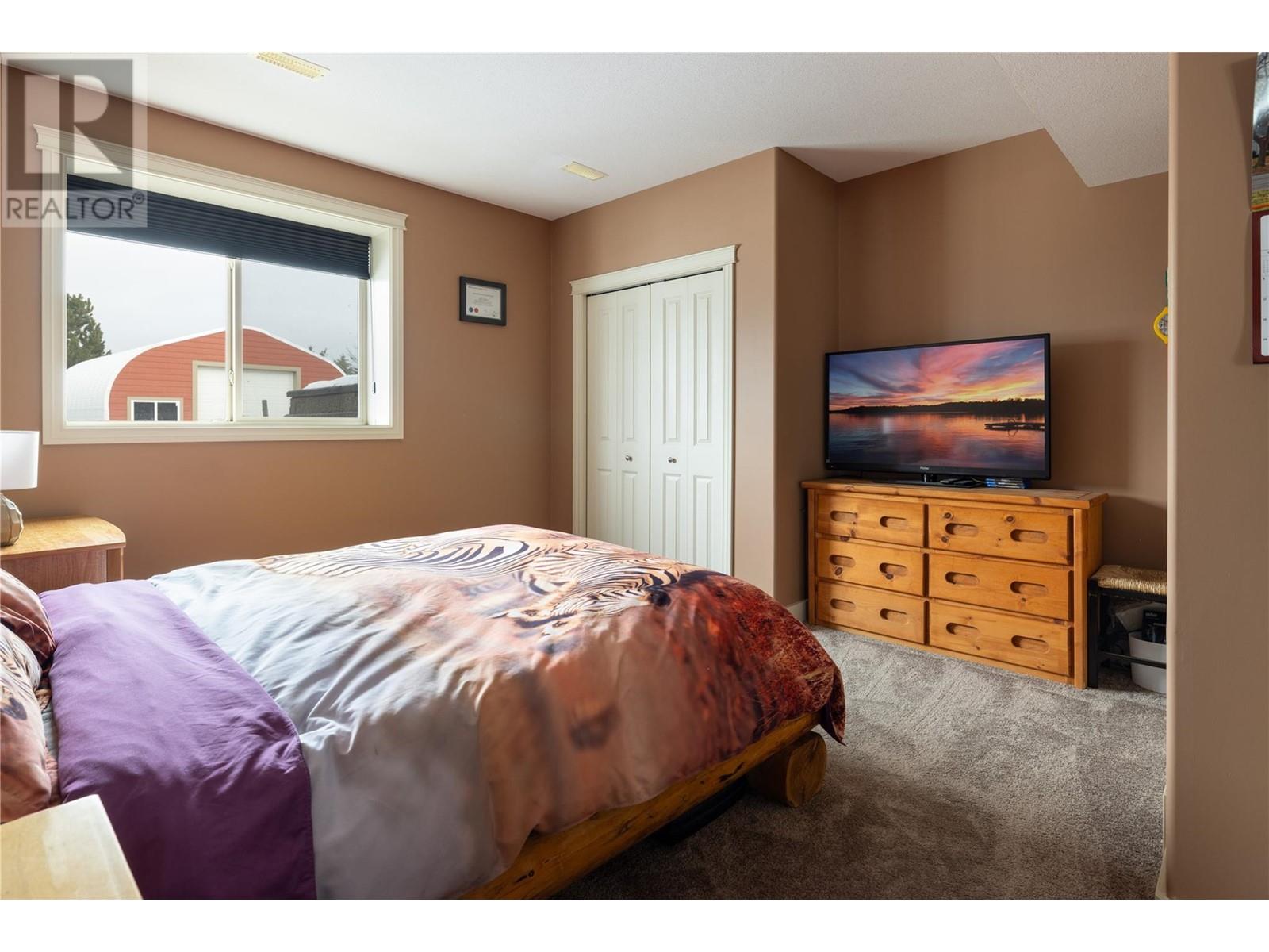 Property at 5380 Learmouth Road image 5