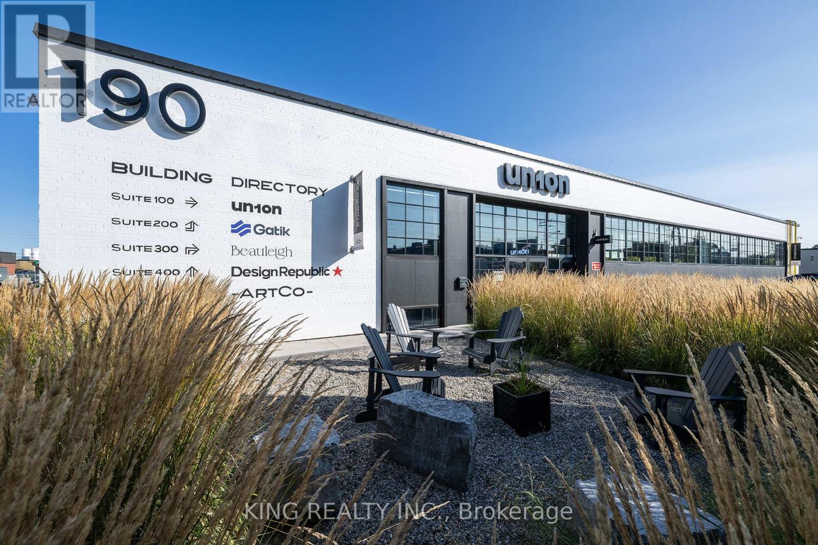 400 - 190 NORSEMAN STREET, Toronto, Ontario