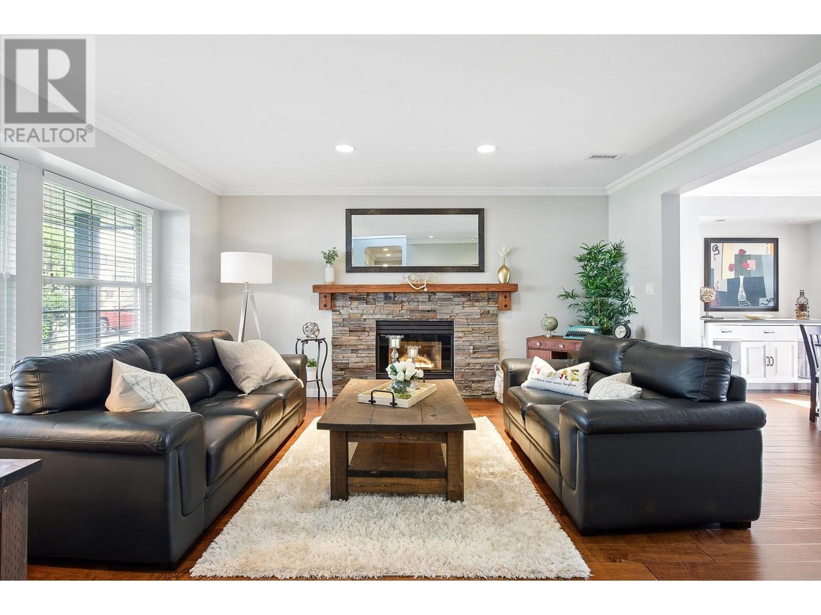 1116 Cartier Avenue, Coquitlam, British Columbia  V3K 2B9 - Photo 4 - R2977552