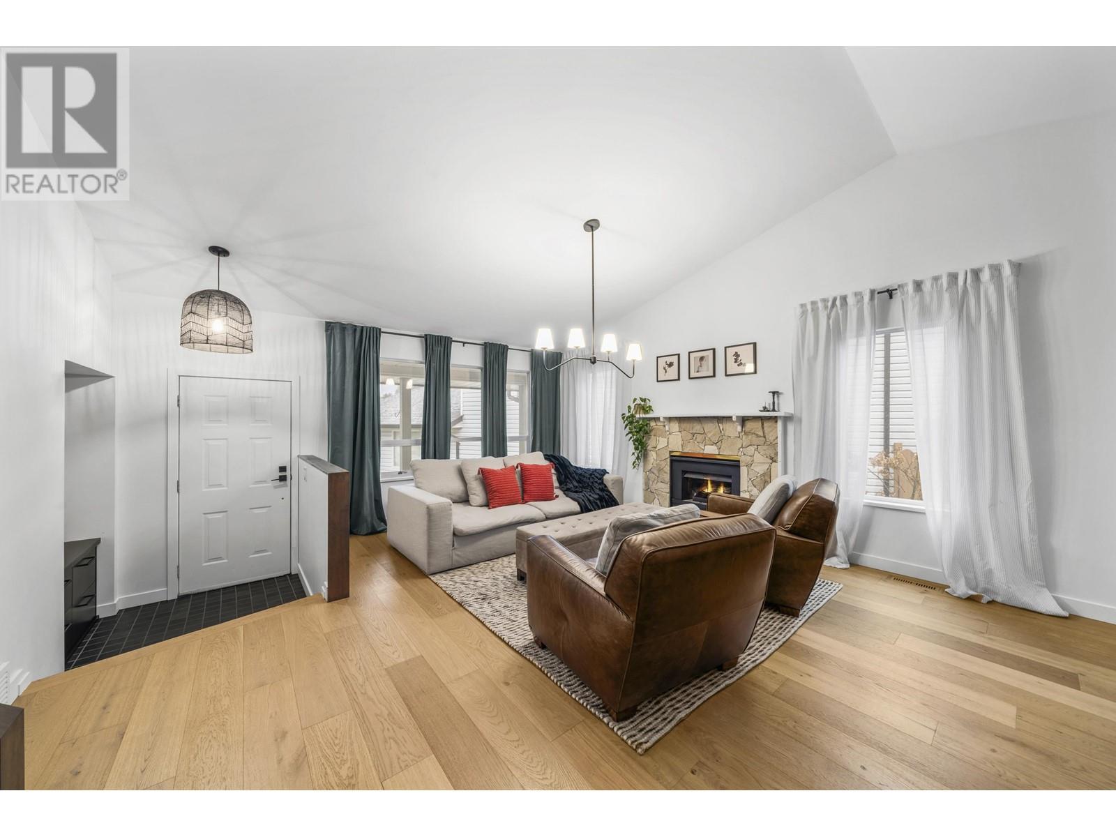 Property at 12432 EDGE STREET image 3