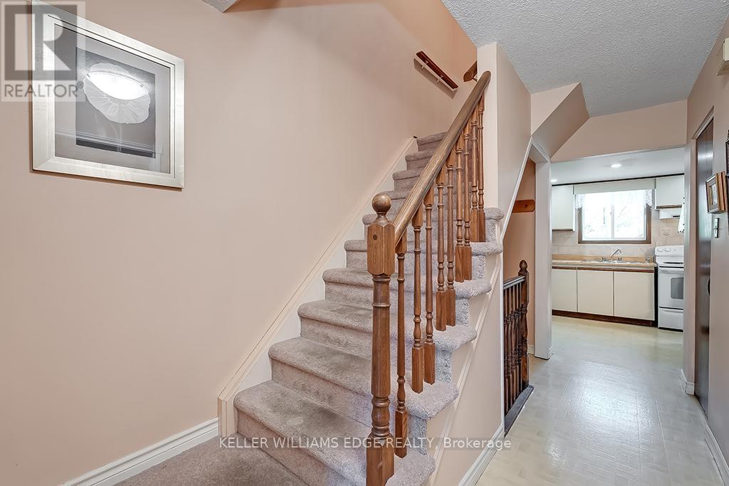 10 - 42 Brock Street S, Hamilton, Ontario  L9H 3G7 - Photo 21 - X12023843