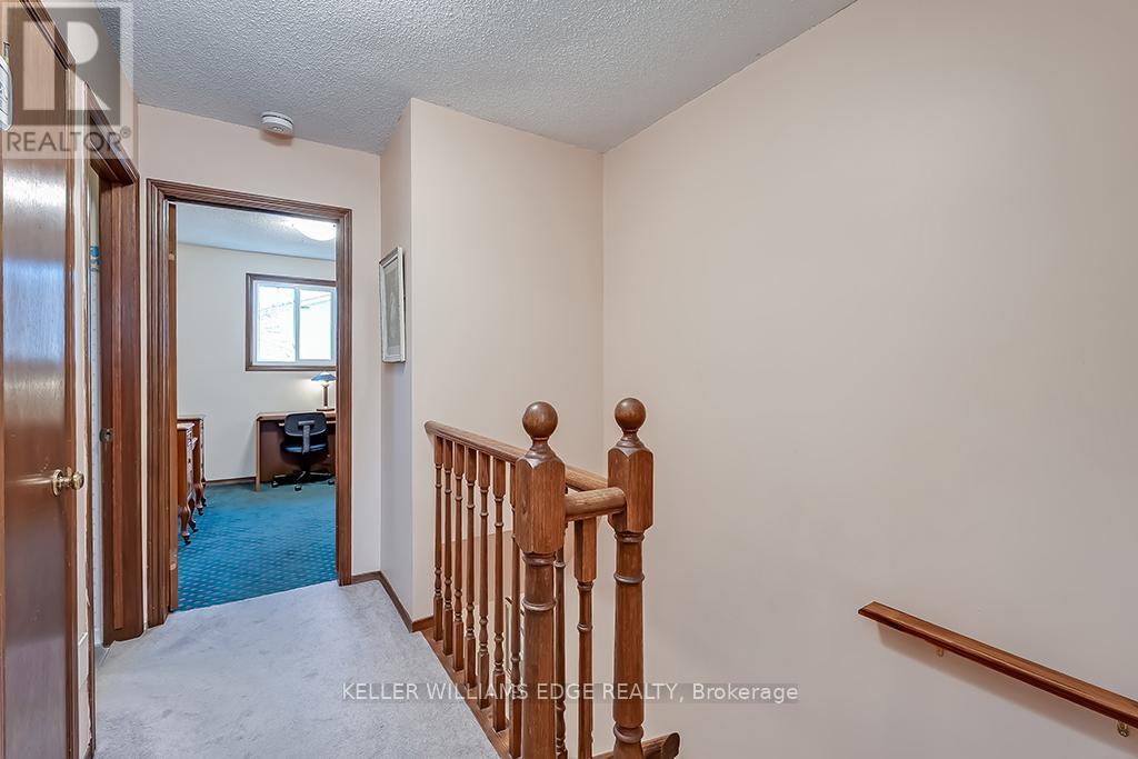 10 - 42 Brock Street S, Hamilton, Ontario  L9H 3G7 - Photo 22 - X12023843