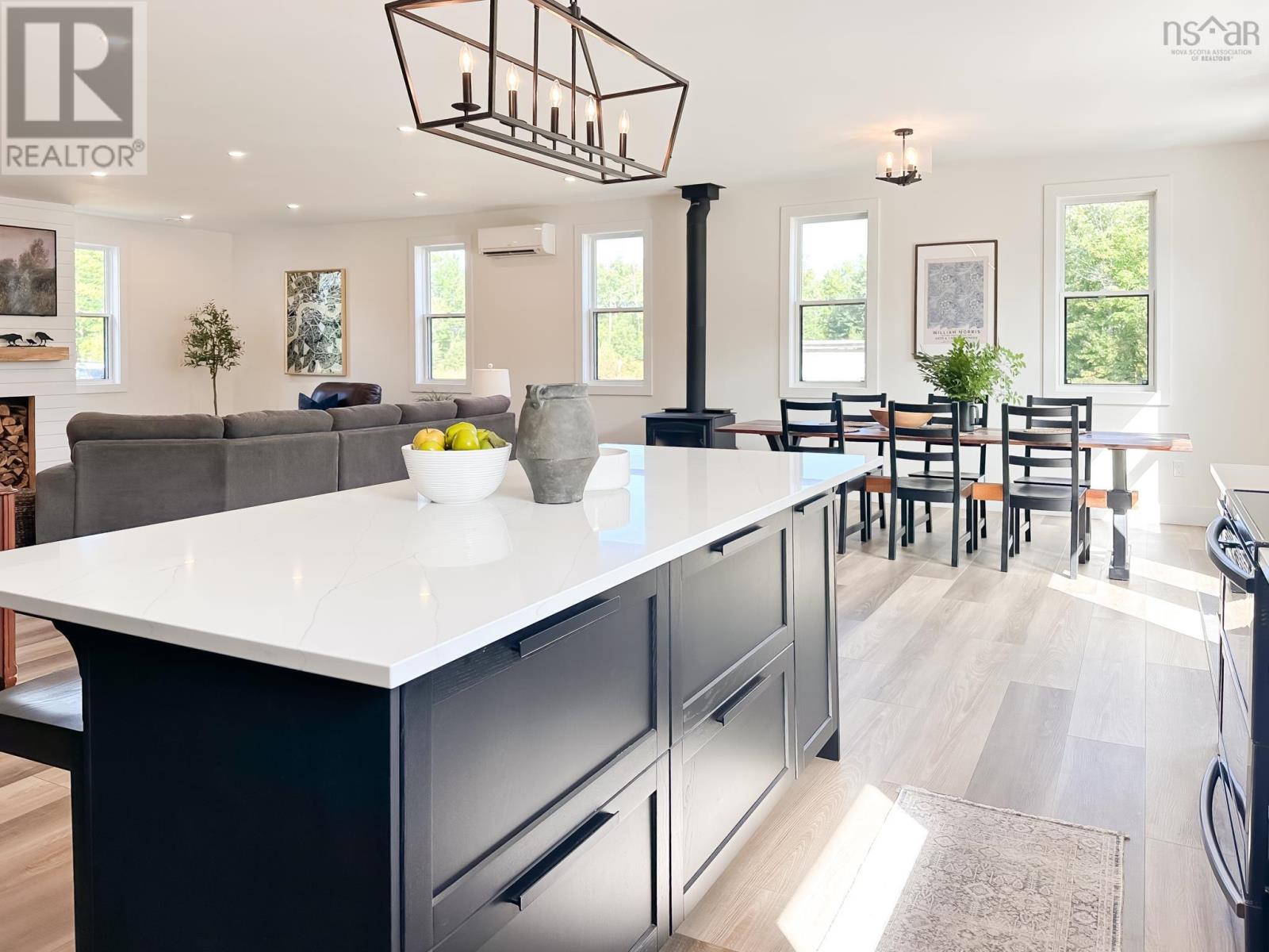 644 North Bishop Road, Brooklyn Corner, Nova Scotia  B0P 1G0 - Photo 13 - 202505074