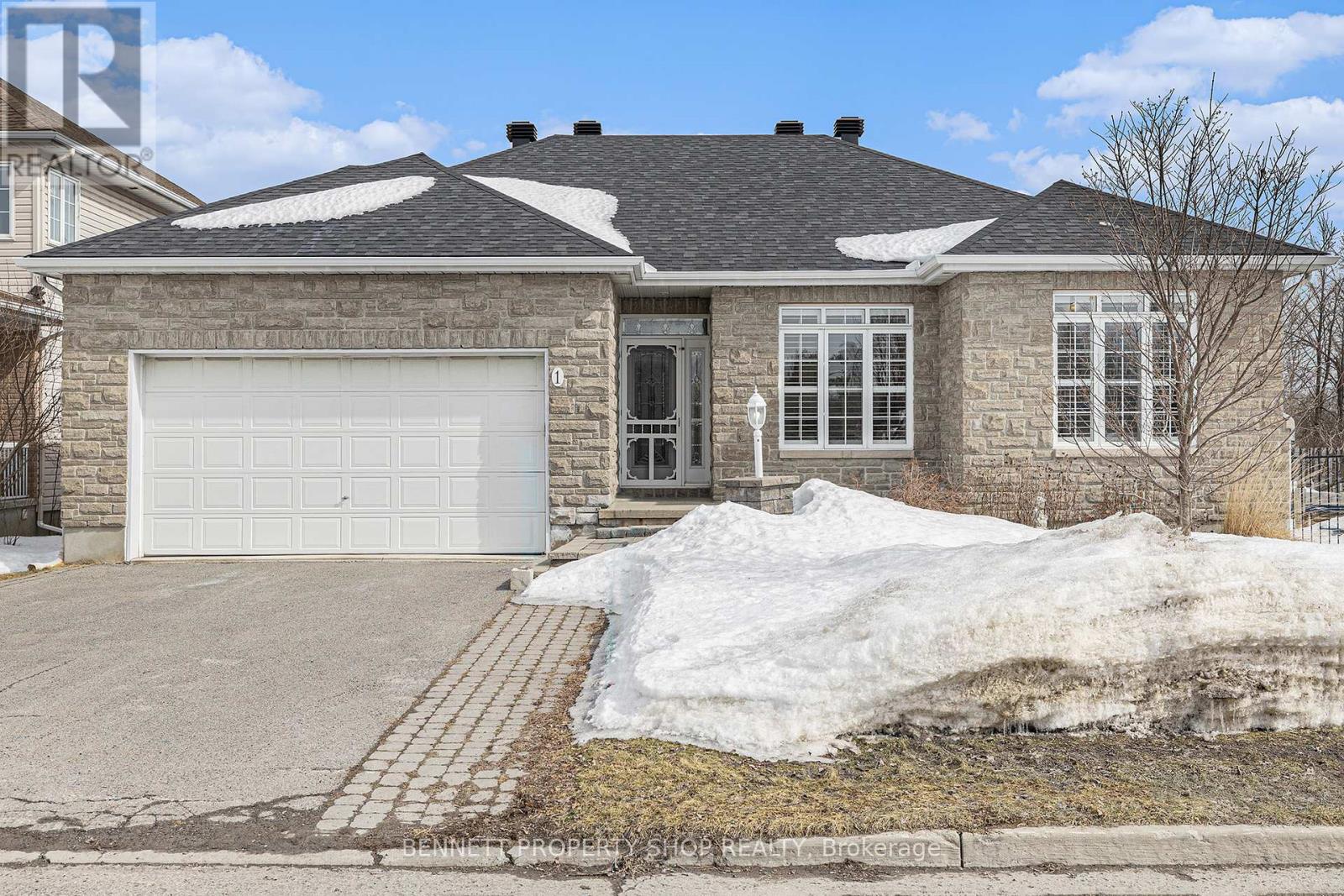 1 GRANITE RIDGE DRIVE, Ottawa, Ontario