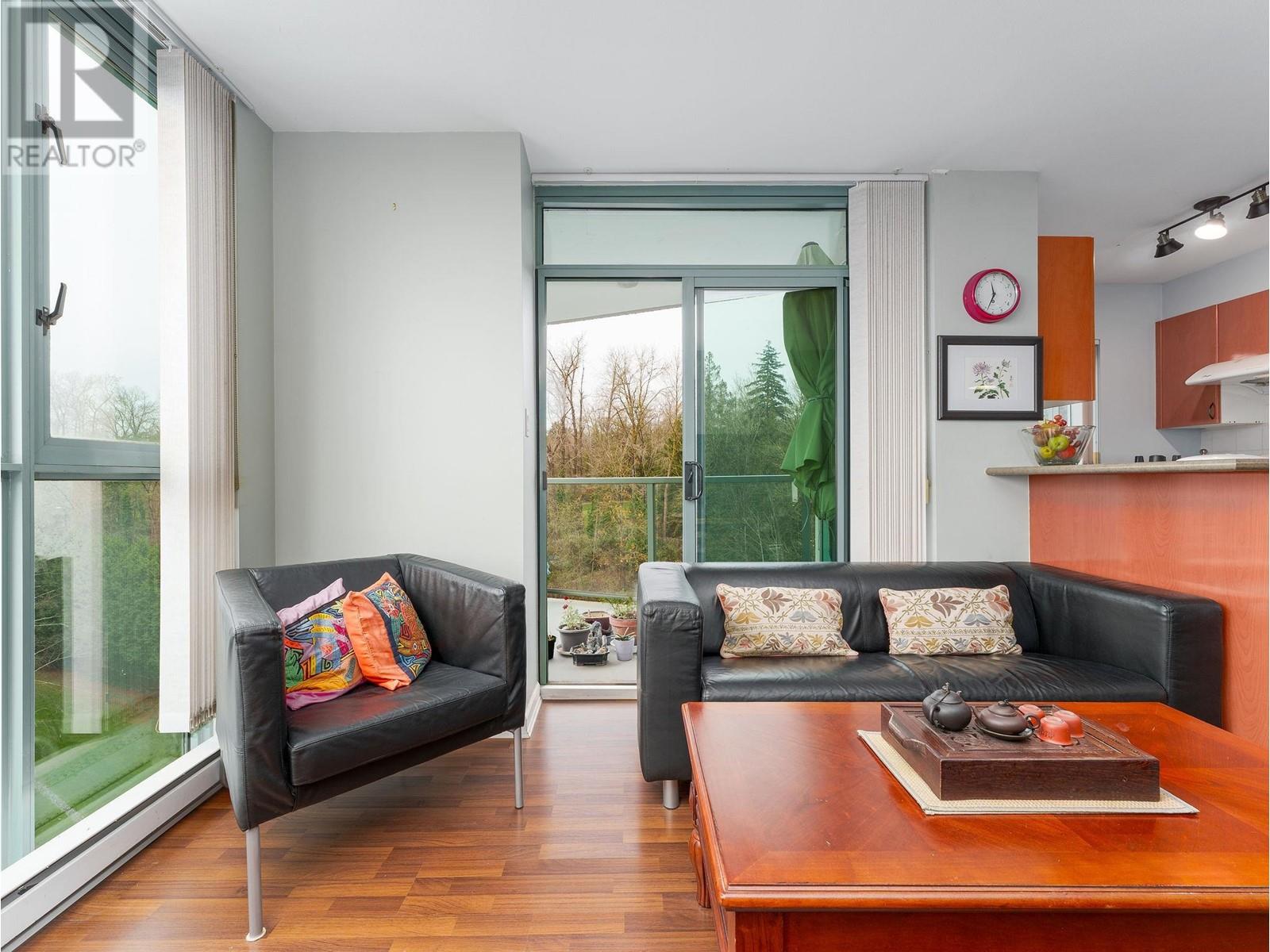 Listing Picture 6 of 26 : 901 2763 CHANDLERY PLACE, Vancouver / 溫哥華 - 魯藝地產 Yvonne Lu Group - MLS Medallion Club Member