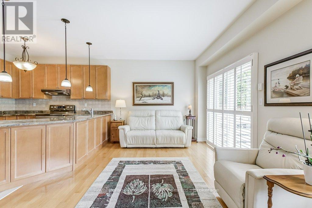 1248 Agram Drive, Oakville, Ontario  L6H 7N9 - Photo 17 - W12023913