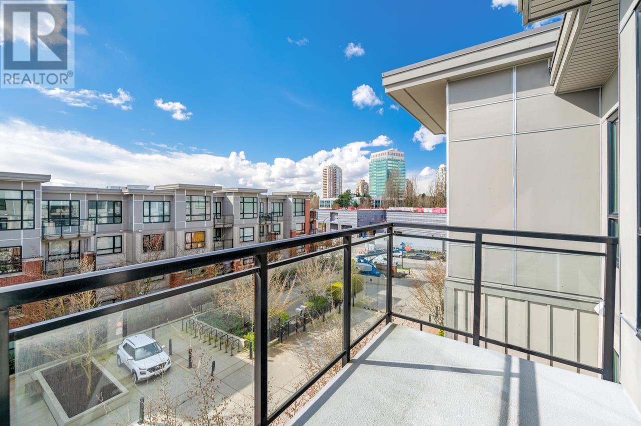 Listing Picture 5 of 26 : 401 7088 14TH AVENUE, Burnaby / 本拿比 - 魯藝地產 Yvonne Lu Group - MLS Medallion Club Member