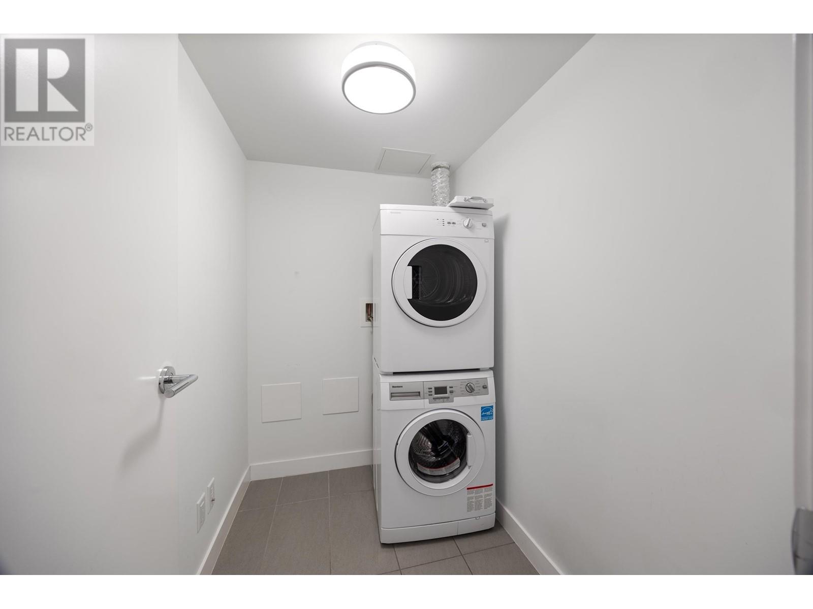 2102 908 Quayside Drive, New Westminster, British Columbia  V3M 0L4 - Photo 26 - R2978443