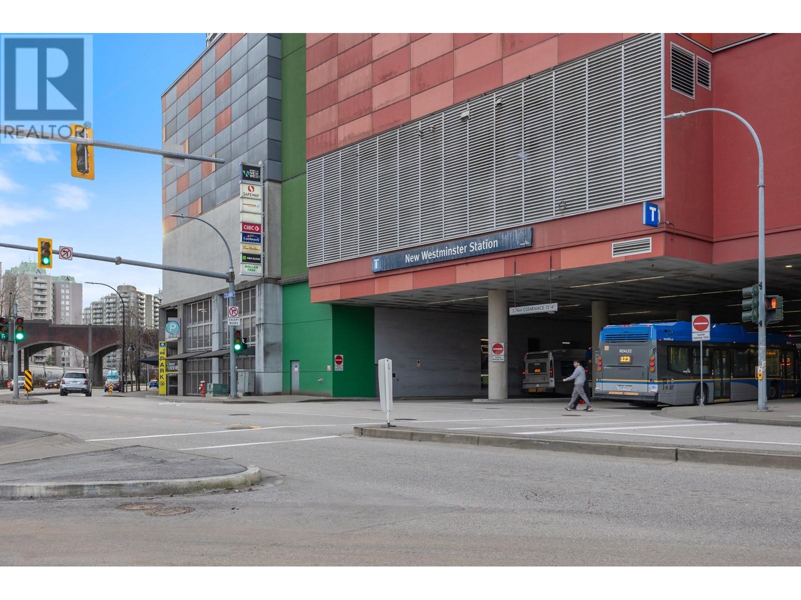 2102 908 Quayside Drive, New Westminster, British Columbia  V3M 0L4 - Photo 33 - R2978443
