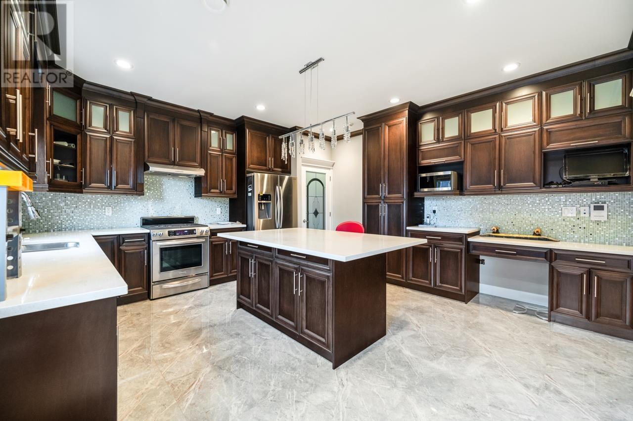 6045 Leibly Avenue, Burnaby, British Columbia  V5E 3C7 - Photo 11 - R2978455