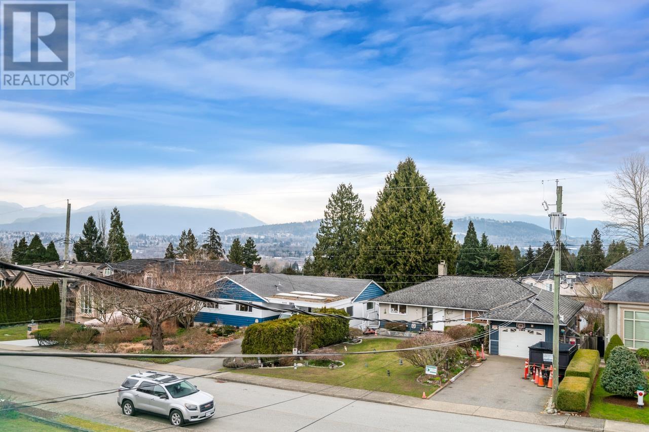 6045 Leibly Avenue, Burnaby, British Columbia  V5E 3C7 - Photo 24 - R2978455