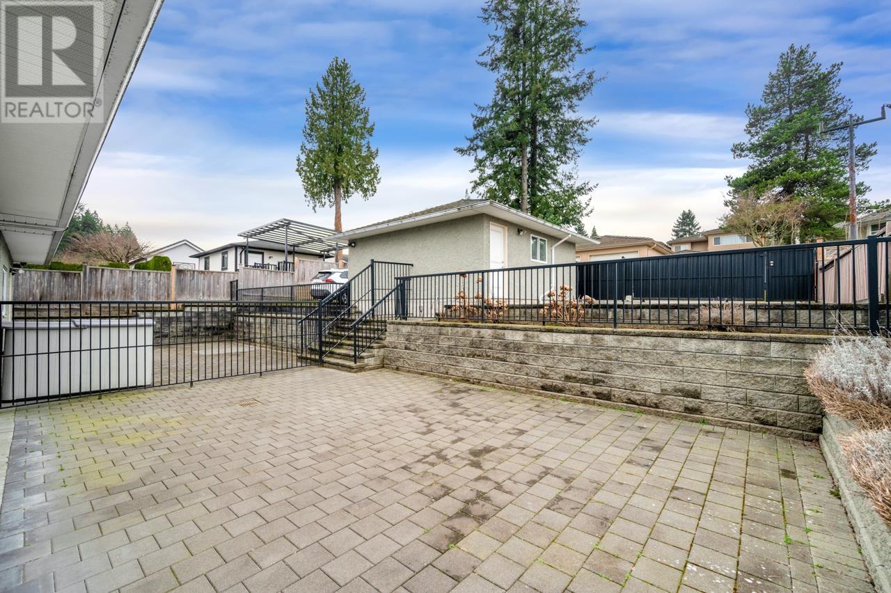 6045 Leibly Avenue, Burnaby, British Columbia  V5E 3C7 - Photo 25 - R2978455