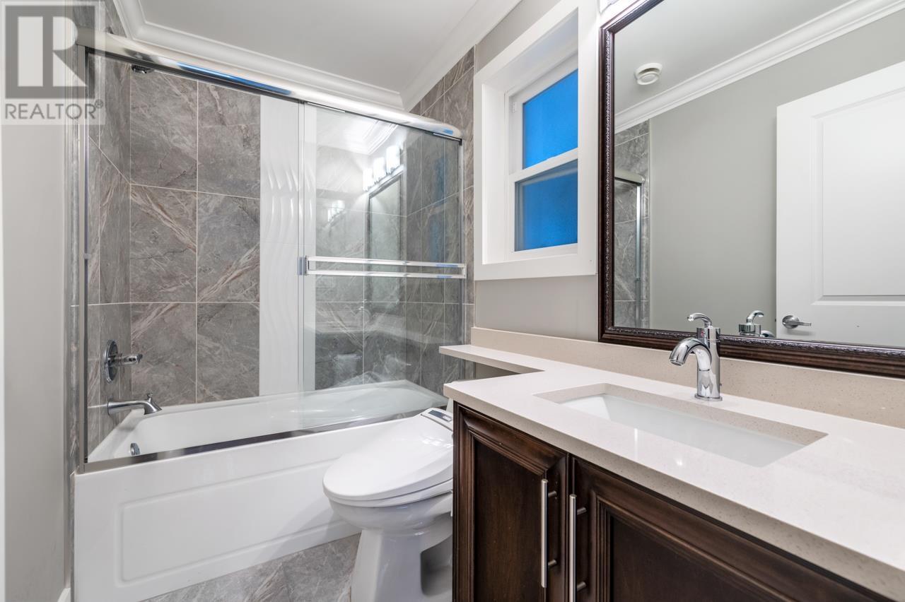 6045 Leibly Avenue, Burnaby, British Columbia  V5E 3C7 - Photo 5 - R2978455
