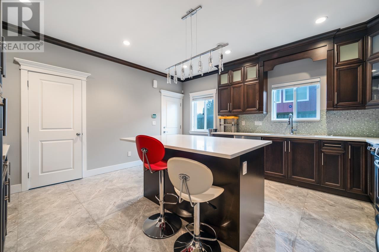 6045 Leibly Avenue, Burnaby, British Columbia  V5E 3C7 - Photo 9 - R2978455