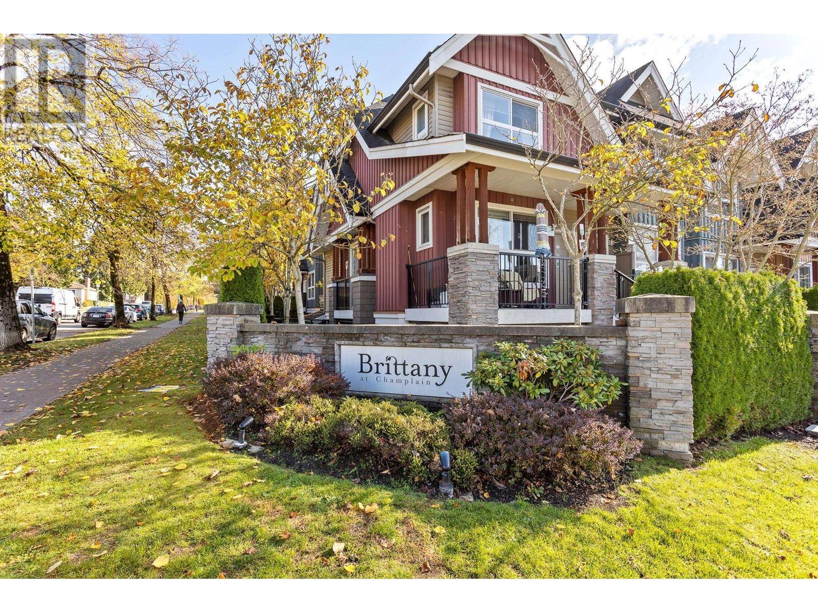 12 3298 E 54th Avenue, Vancouver, British Columbia  V5S 0A1 - Photo 2 - R2978463