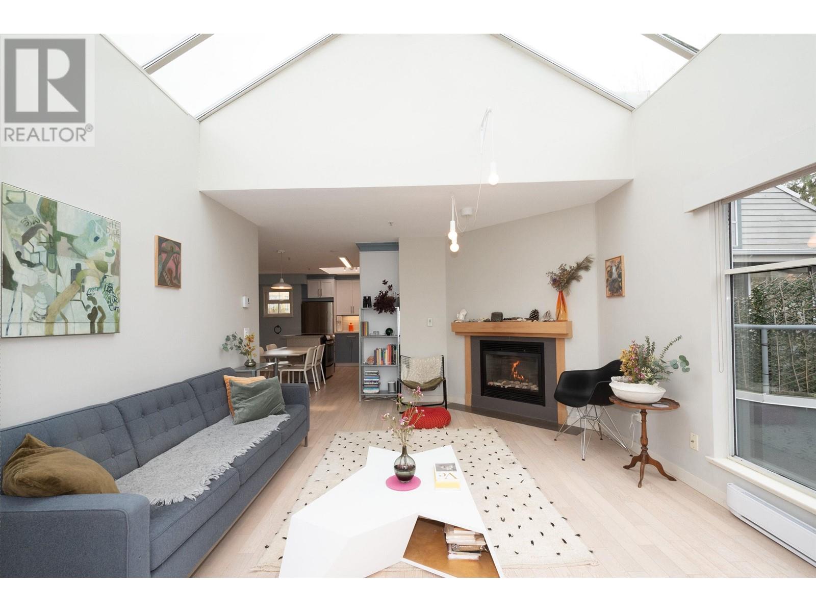 403 2250 W 3rd Avenue, Vancouver, British Columbia  V6K 1L4 - Photo 10 - R2978489