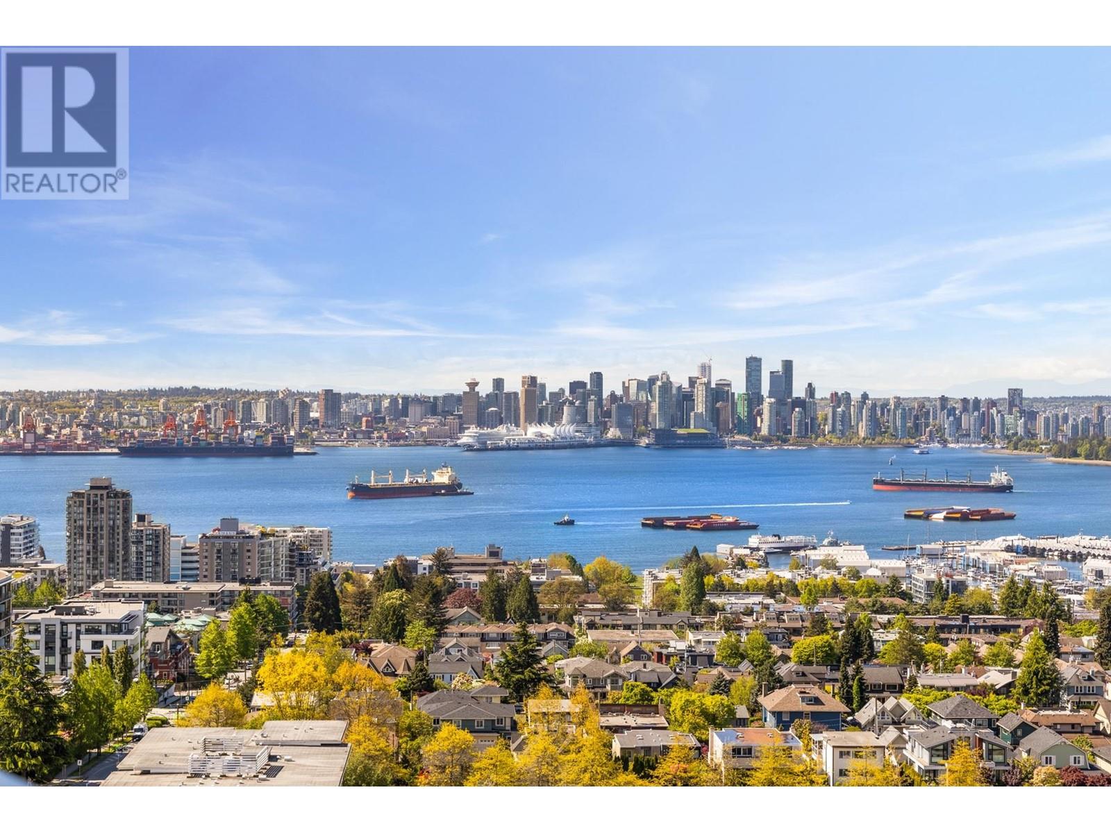906 158 W 13TH STREET, north vancouver, British Columbia