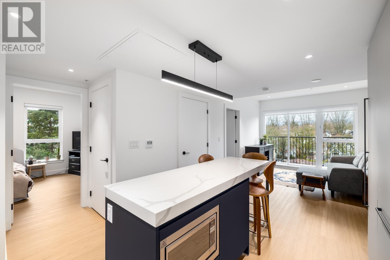 509 2235 E BROADWAY, vancouver, British Columbia