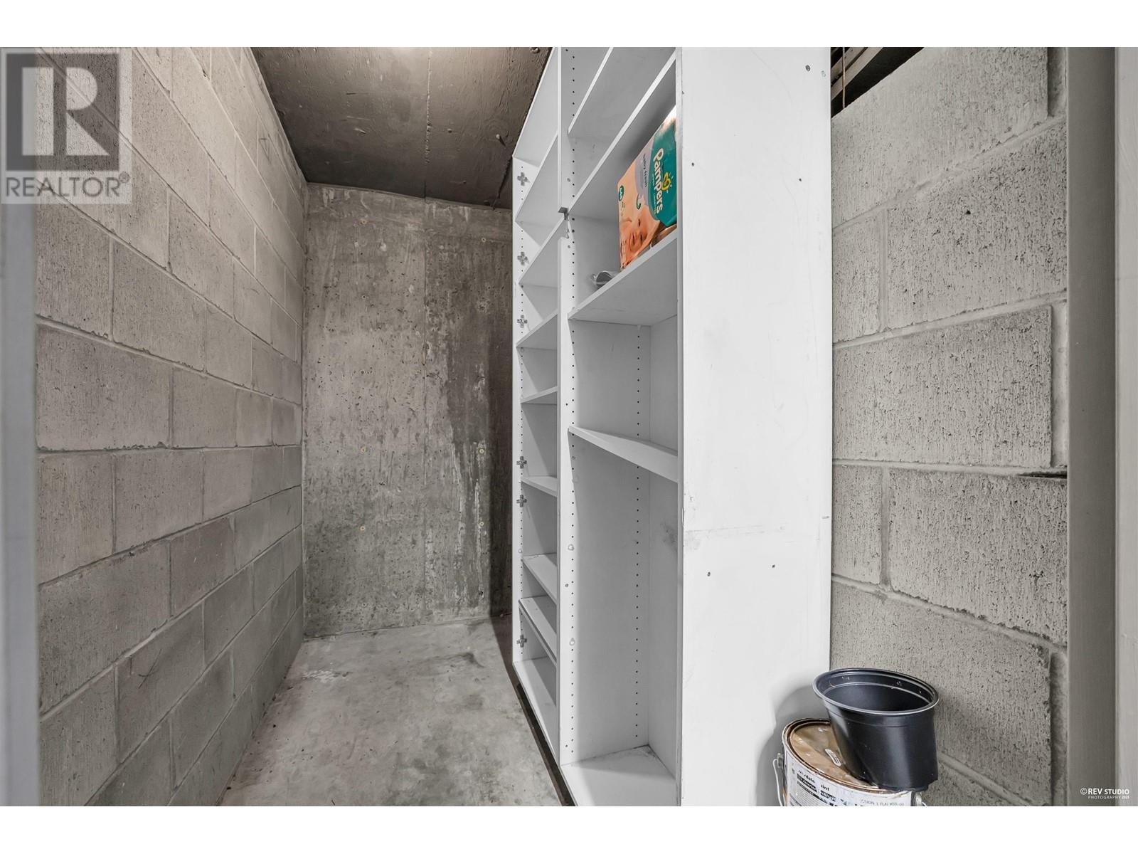 1 910 W 16th Street, North Vancouver, British Columbia  V7P 1R3 - Photo 31 - R2978503