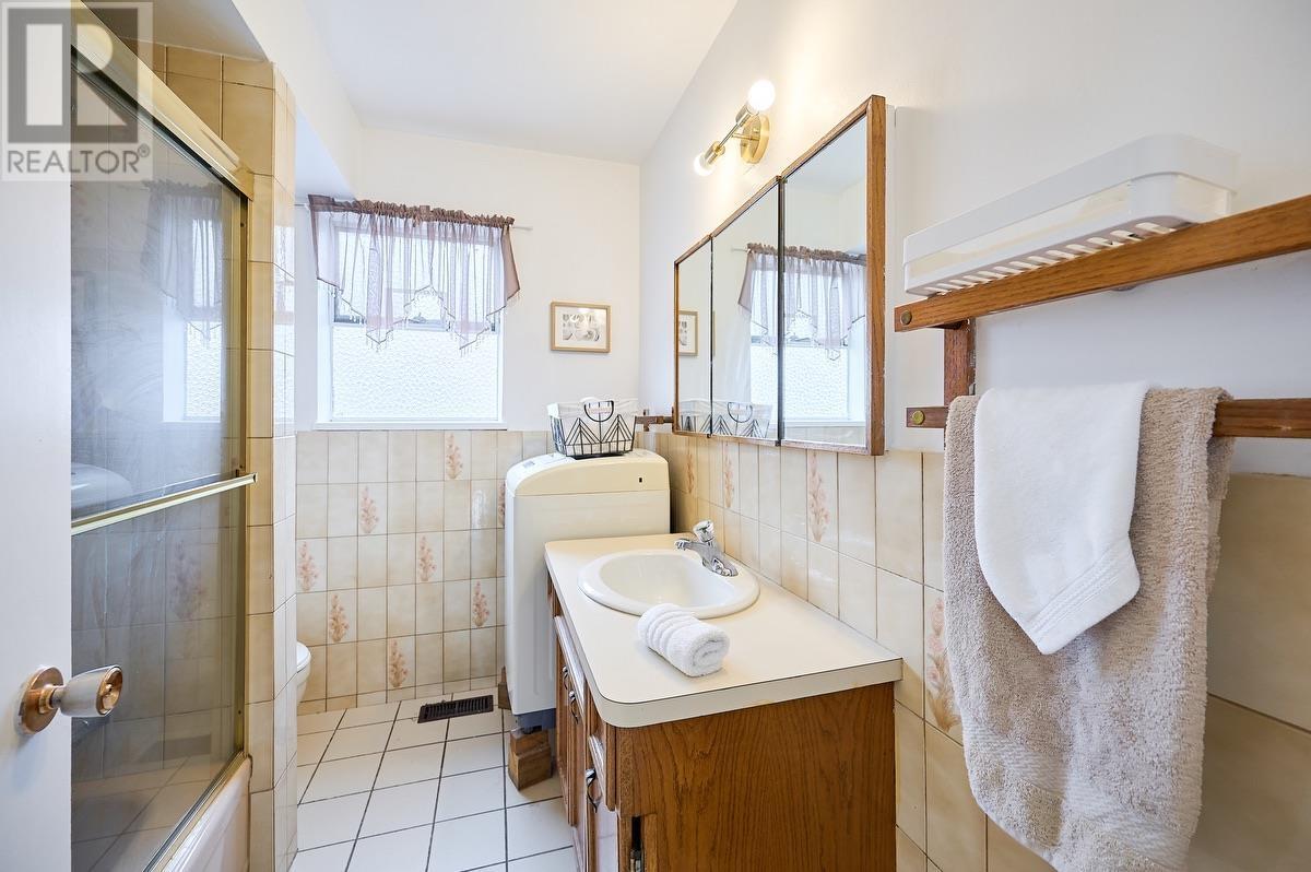 6009 Lanark Street, Vancouver, British Columbia  V5P 2Y7 - Photo 13 - R2978448