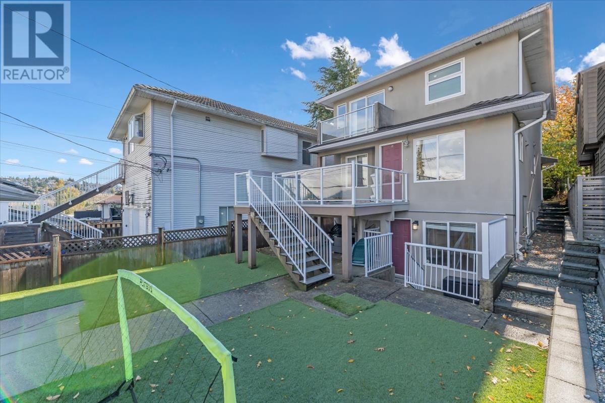 4213 Cambridge Street, Burnaby, British Columbia  V5C 1H1 - Photo 1 - R2978480
