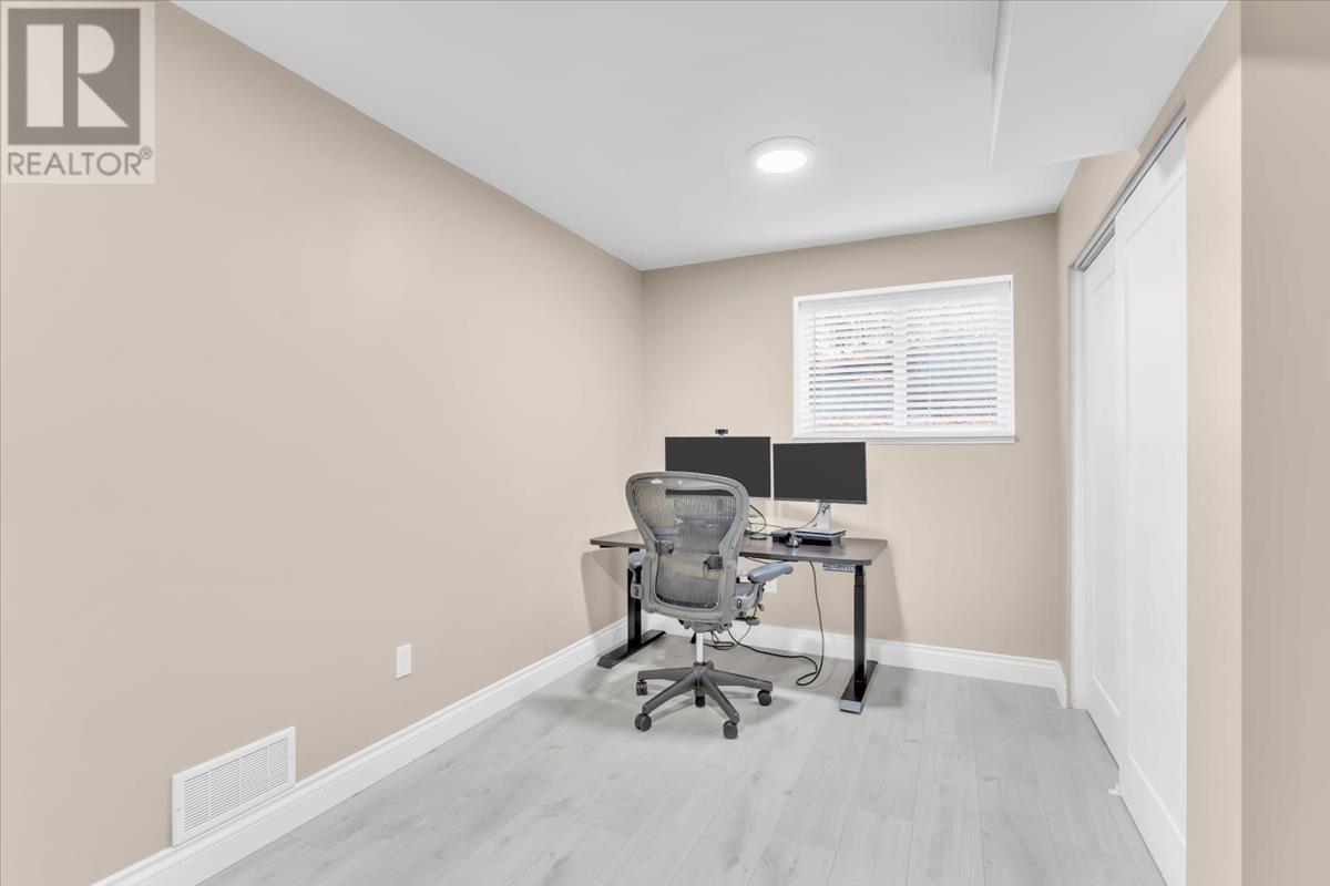4213 Cambridge Street, Burnaby, British Columbia  V5C 1H1 - Photo 25 - R2978480