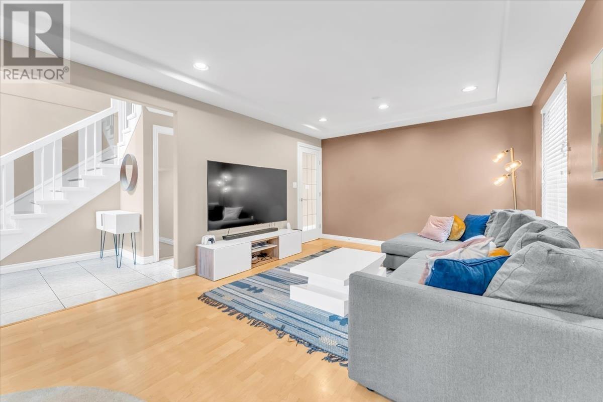 4213 Cambridge Street, Burnaby, British Columbia  V5C 1H1 - Photo 6 - R2978480