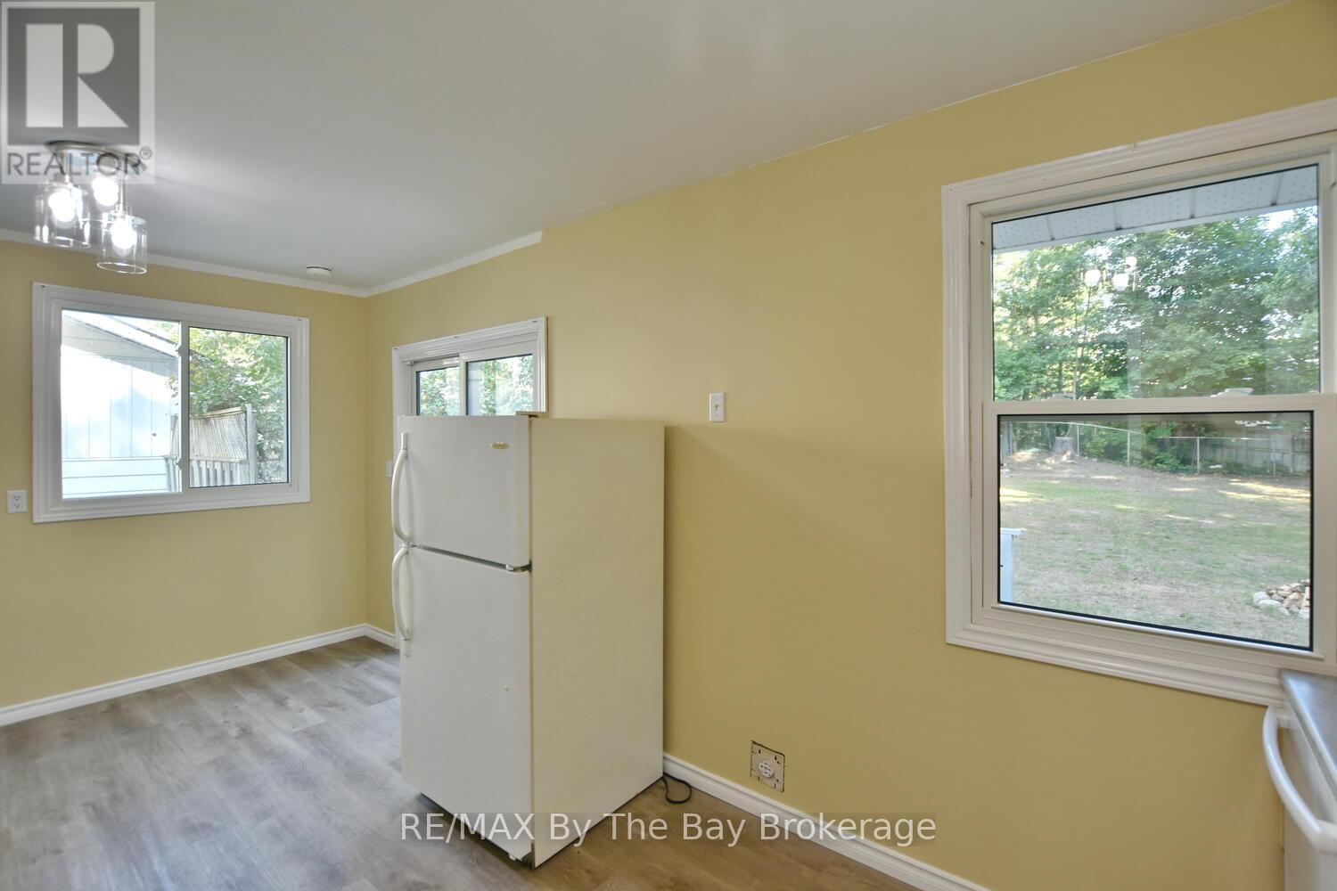 60 Sunnidale River Road, Wasaga Beach, Ontario  L9Z 2S4 - Photo 12 - S12023927