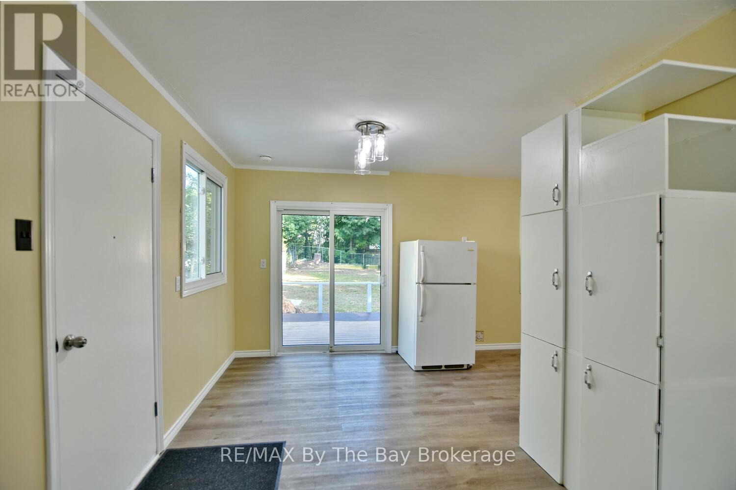 60 Sunnidale River Road, Wasaga Beach, Ontario  L9Z 2S4 - Photo 17 - S12023927