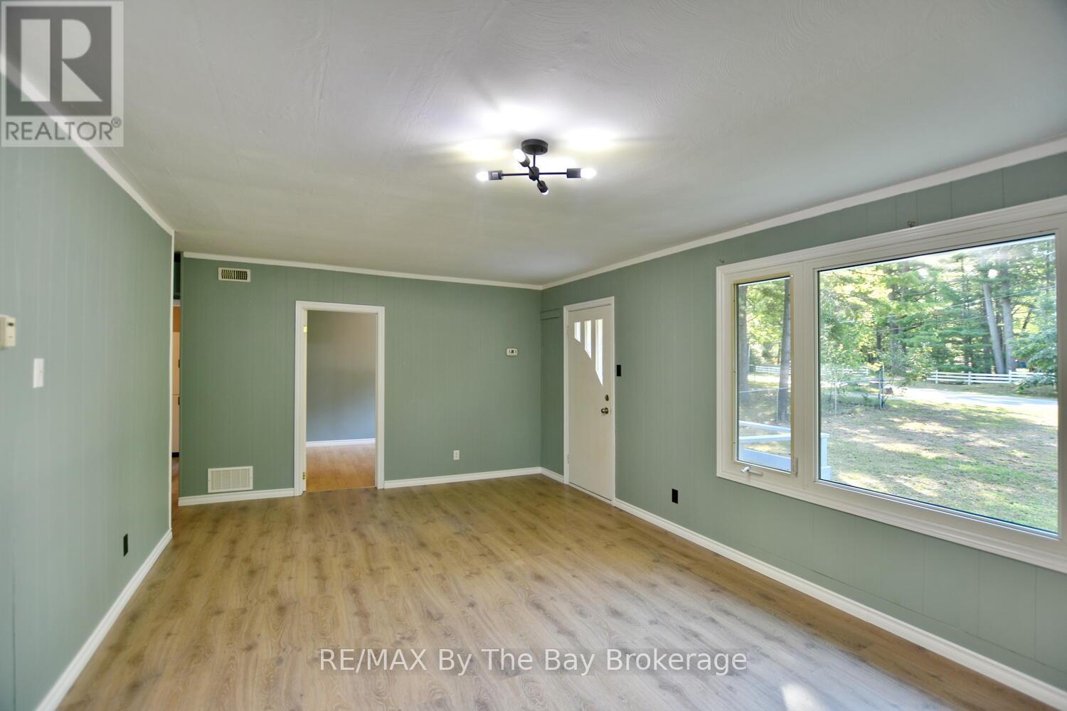 60 Sunnidale River Road, Wasaga Beach, Ontario  L9Z 2S4 - Photo 18 - S12023927