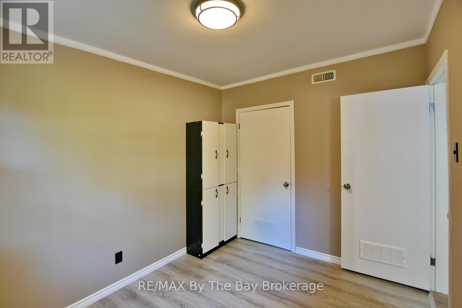 Property at 60 SUNNIDALE RIVER ROAD image 3
