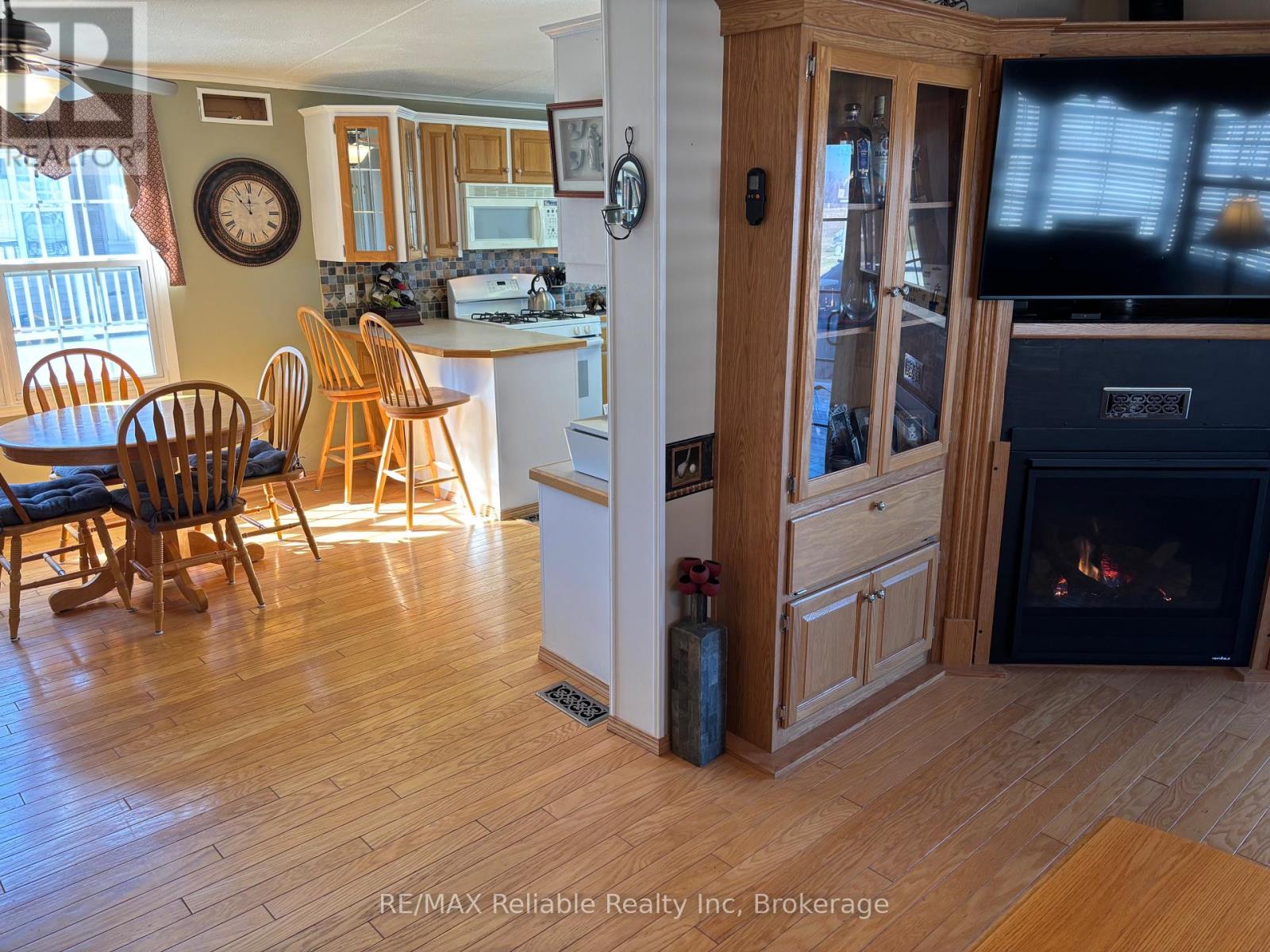 142 Sandbagger Crescent, Central Huron, Ontario  N0M 1G0 - Photo 16 - X12023985