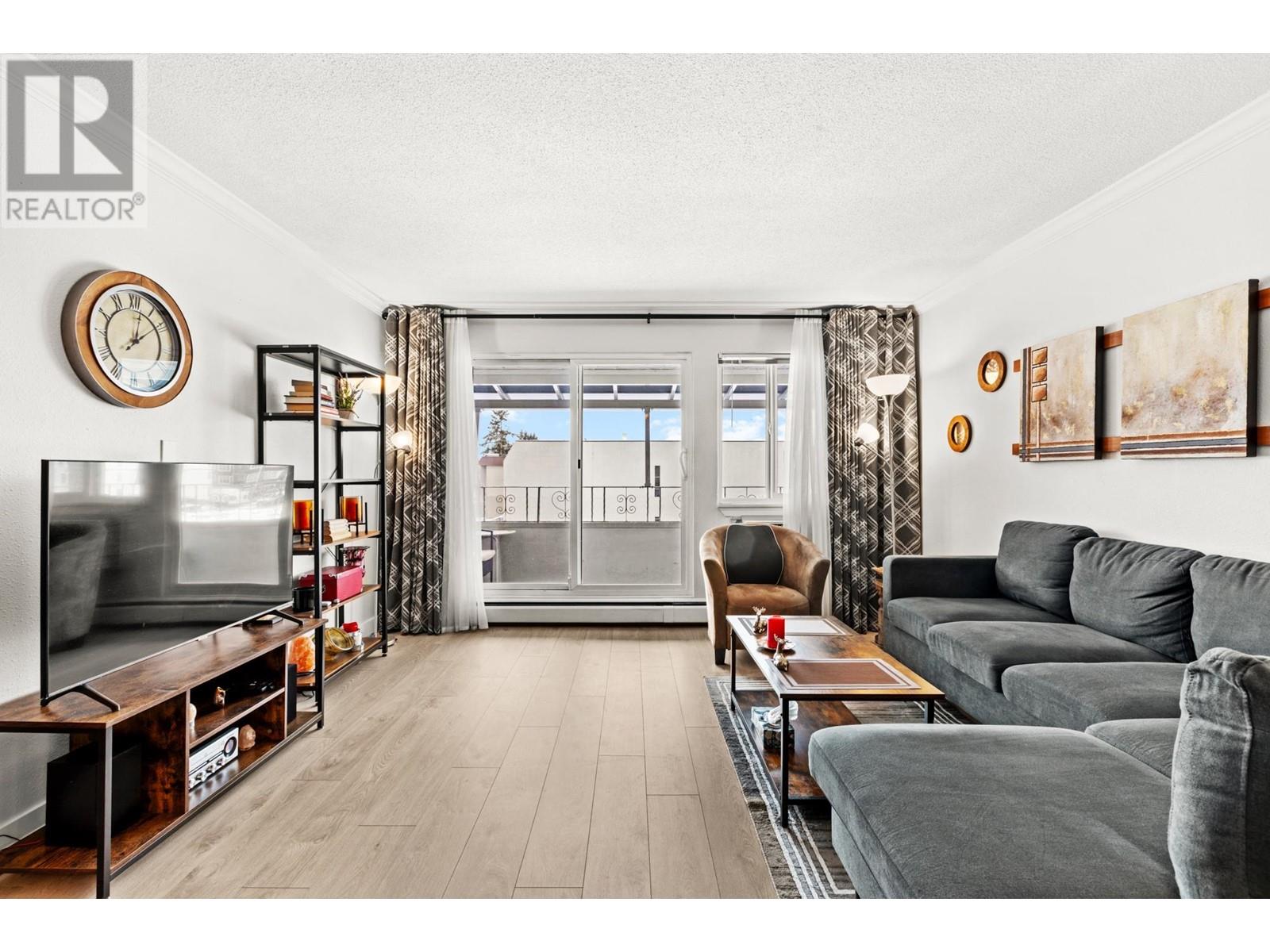 306 12096 222 Street, Maple Ridge, British Columbia  V2X 5W1 - Photo 5 - R2978440