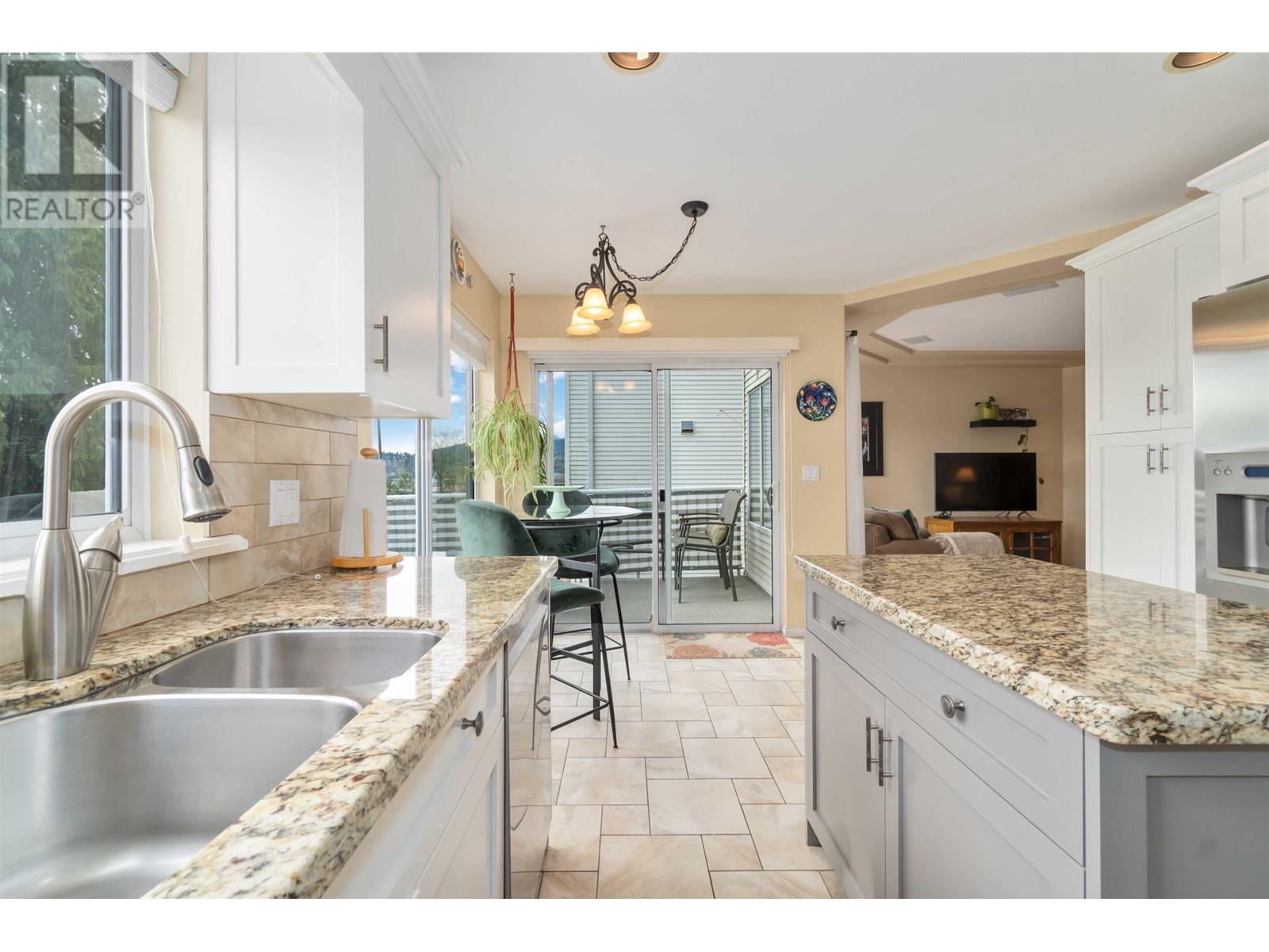 358 Metta Street, Port Moody, British Columbia  V3H 2Y4 - Photo 11 - R2978430