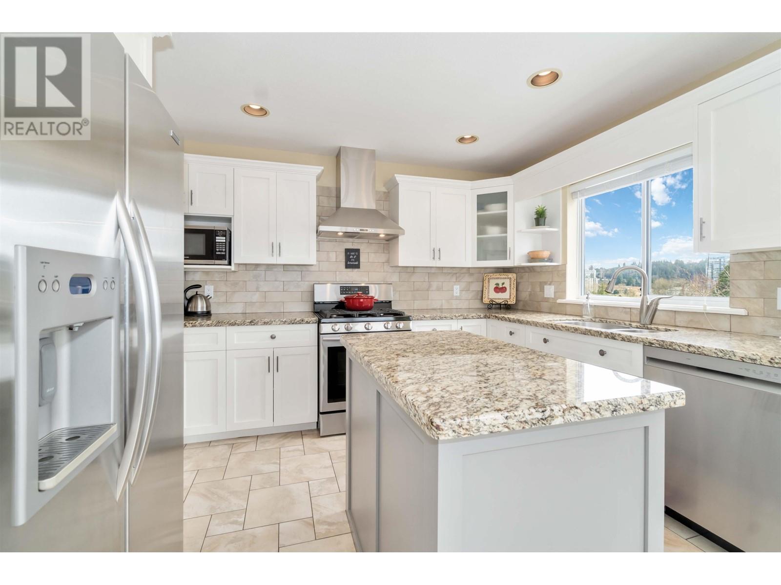 358 Metta Street, Port Moody, British Columbia  V3H 2Y4 - Photo 10 - R2978430
