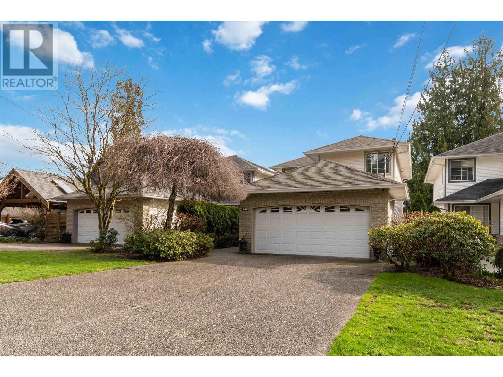 358 Metta Street, Port Moody, British Columbia  V3H 2Y4 - Photo 1 - R2978430