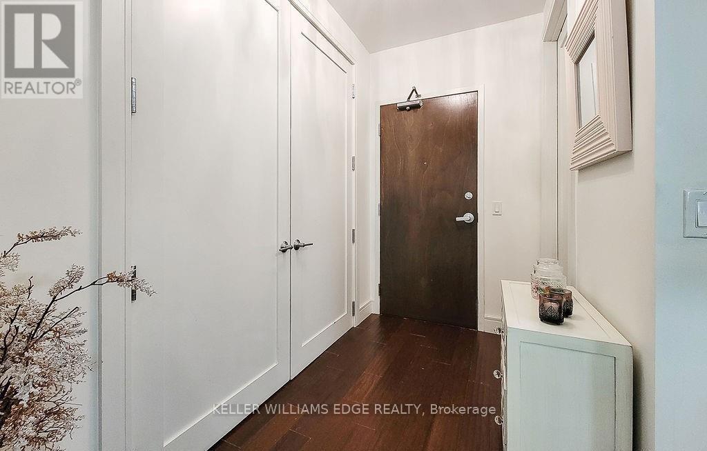 Property at 410 - 112 KING STREET E image 2