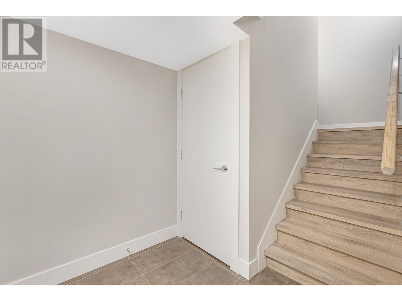 Listing Picture 27 of 40 : 102 3482 MARINE WAY, Vancouver / 溫哥華 - 魯藝地產 Yvonne Lu Group - MLS Medallion Club Member