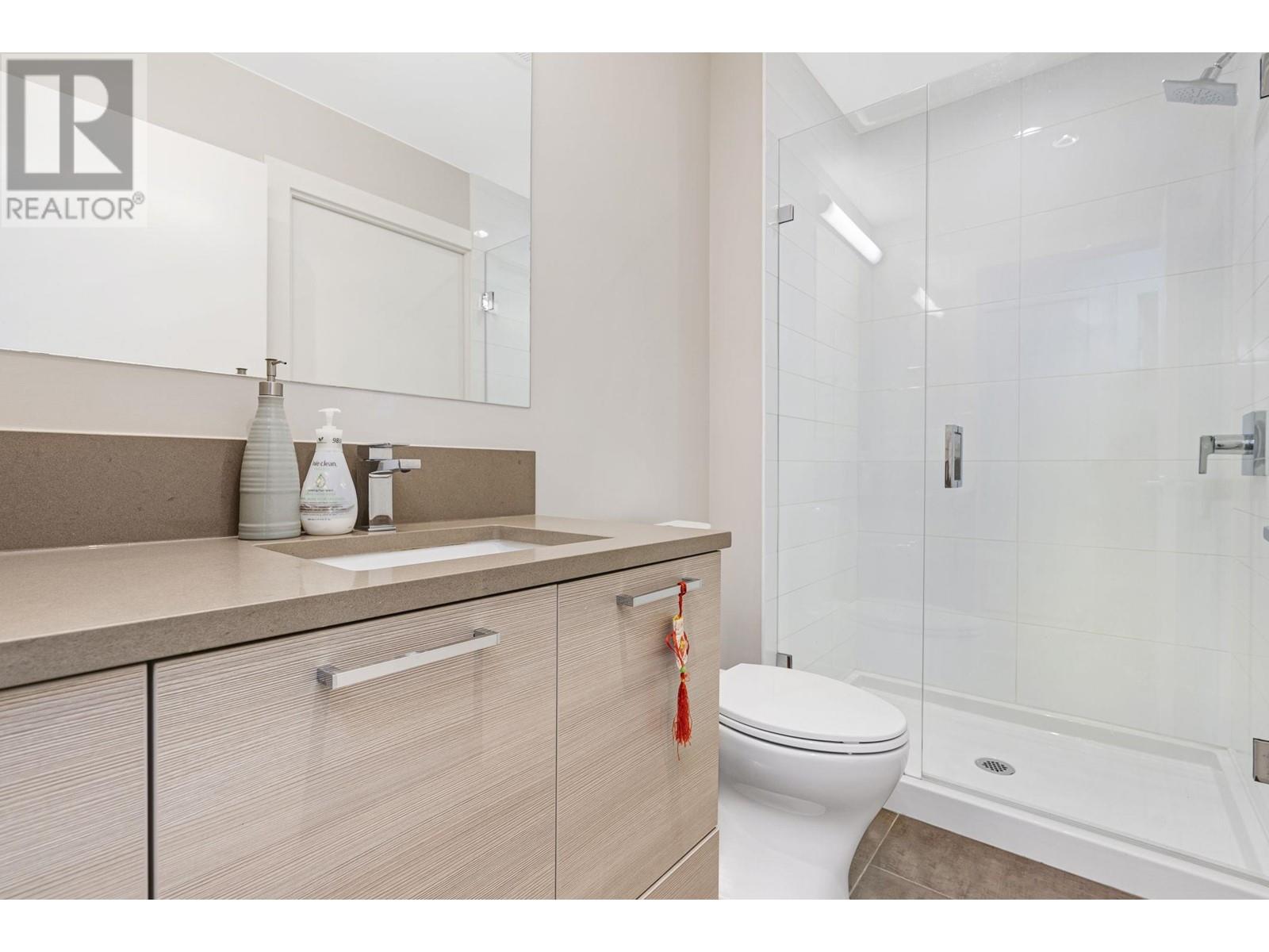 Listing Picture 20 of 40 : 102 3482 MARINE WAY, Vancouver / 溫哥華 - 魯藝地產 Yvonne Lu Group - MLS Medallion Club Member