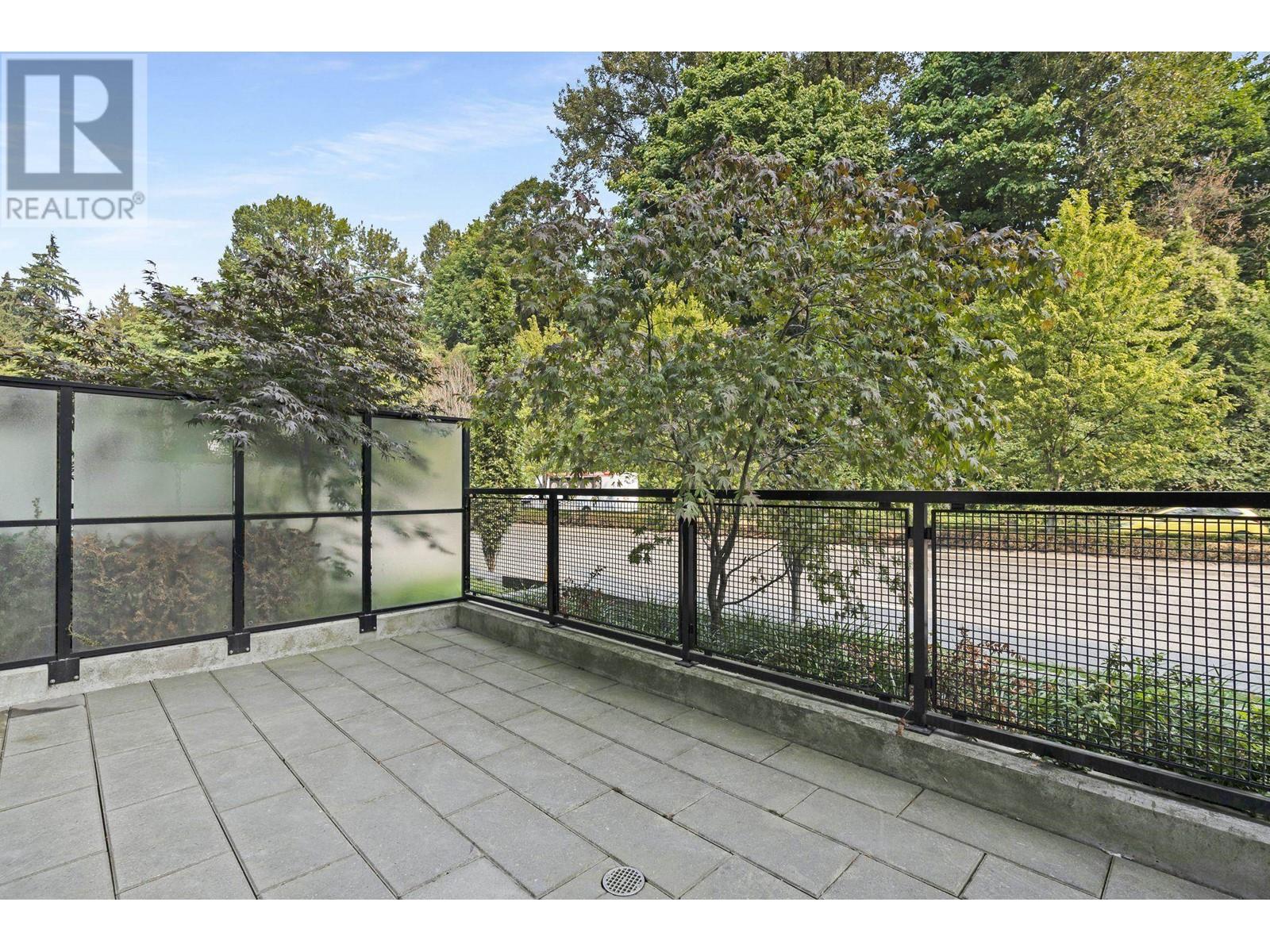 Listing Picture 5 of 40 : 102 3482 MARINE WAY, Vancouver / 溫哥華 - 魯藝地產 Yvonne Lu Group - MLS Medallion Club Member