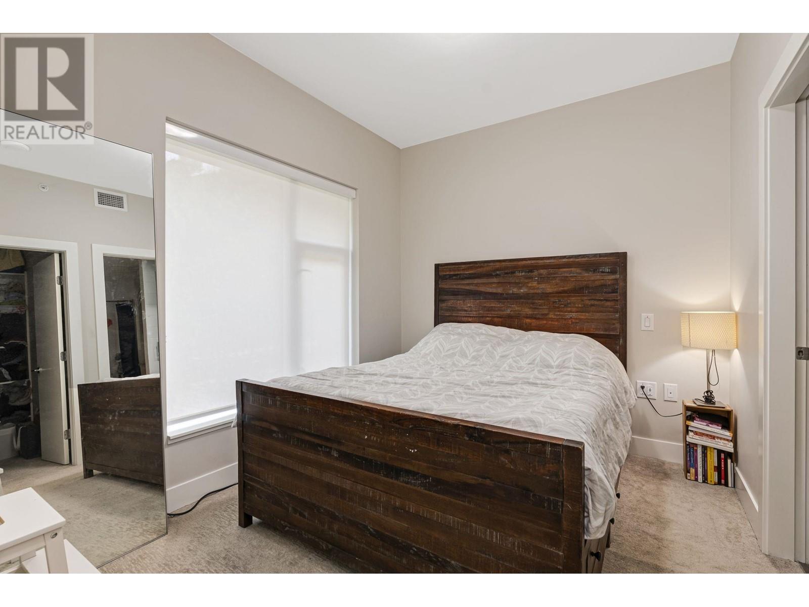 Listing Picture 23 of 40 : 102 3482 MARINE WAY, Vancouver / 溫哥華 - 魯藝地產 Yvonne Lu Group - MLS Medallion Club Member