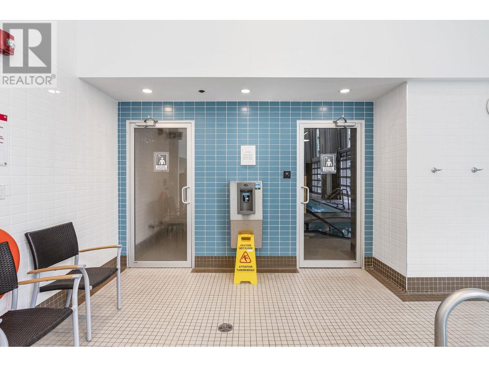 Listing Picture 37 of 40 : 102 3482 MARINE WAY, Vancouver / 溫哥華 - 魯藝地產 Yvonne Lu Group - MLS Medallion Club Member