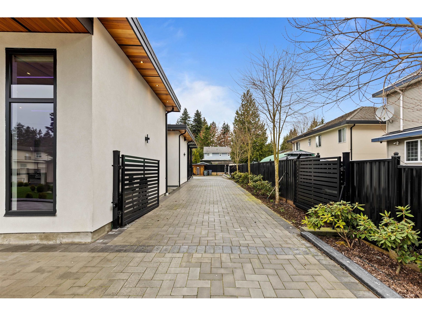 6173 132 Street, Surrey, British Columbia  V3X 1M9 - Photo 4 - R2978282