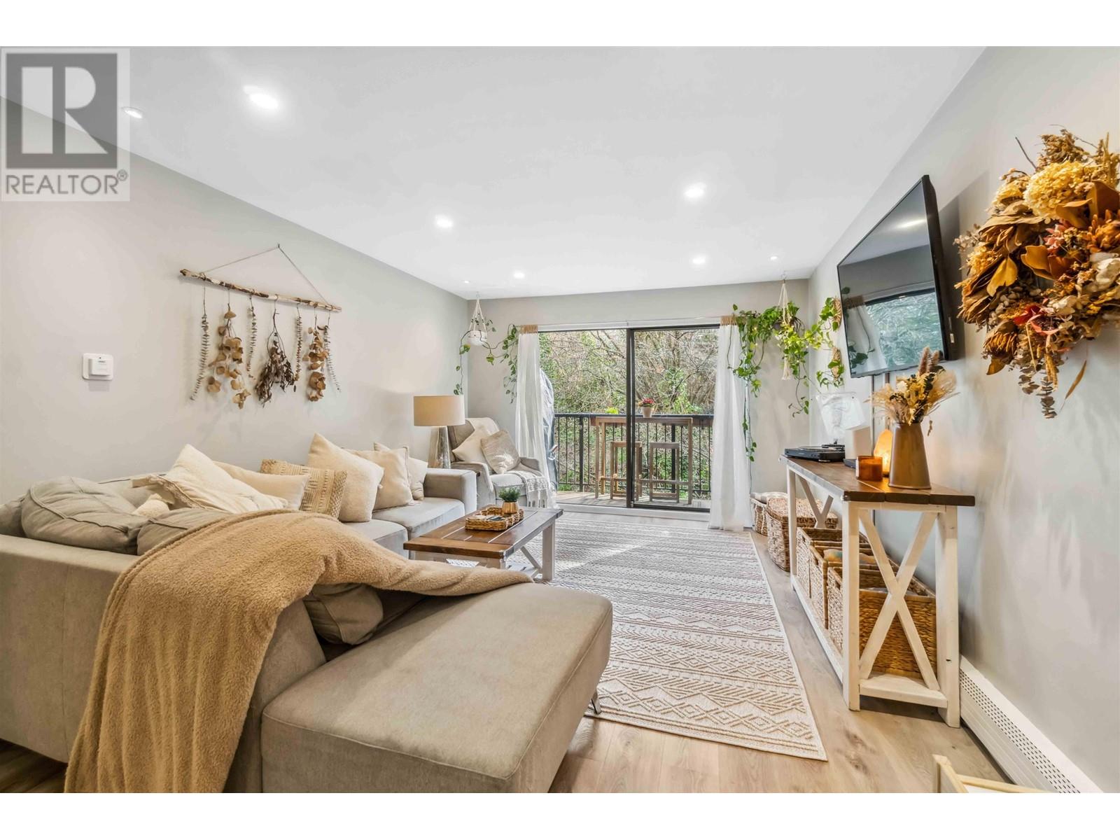 307 195 Mary Street, Port Moody, British Columbia  V3H 2P1 - Photo 1 - R2978464