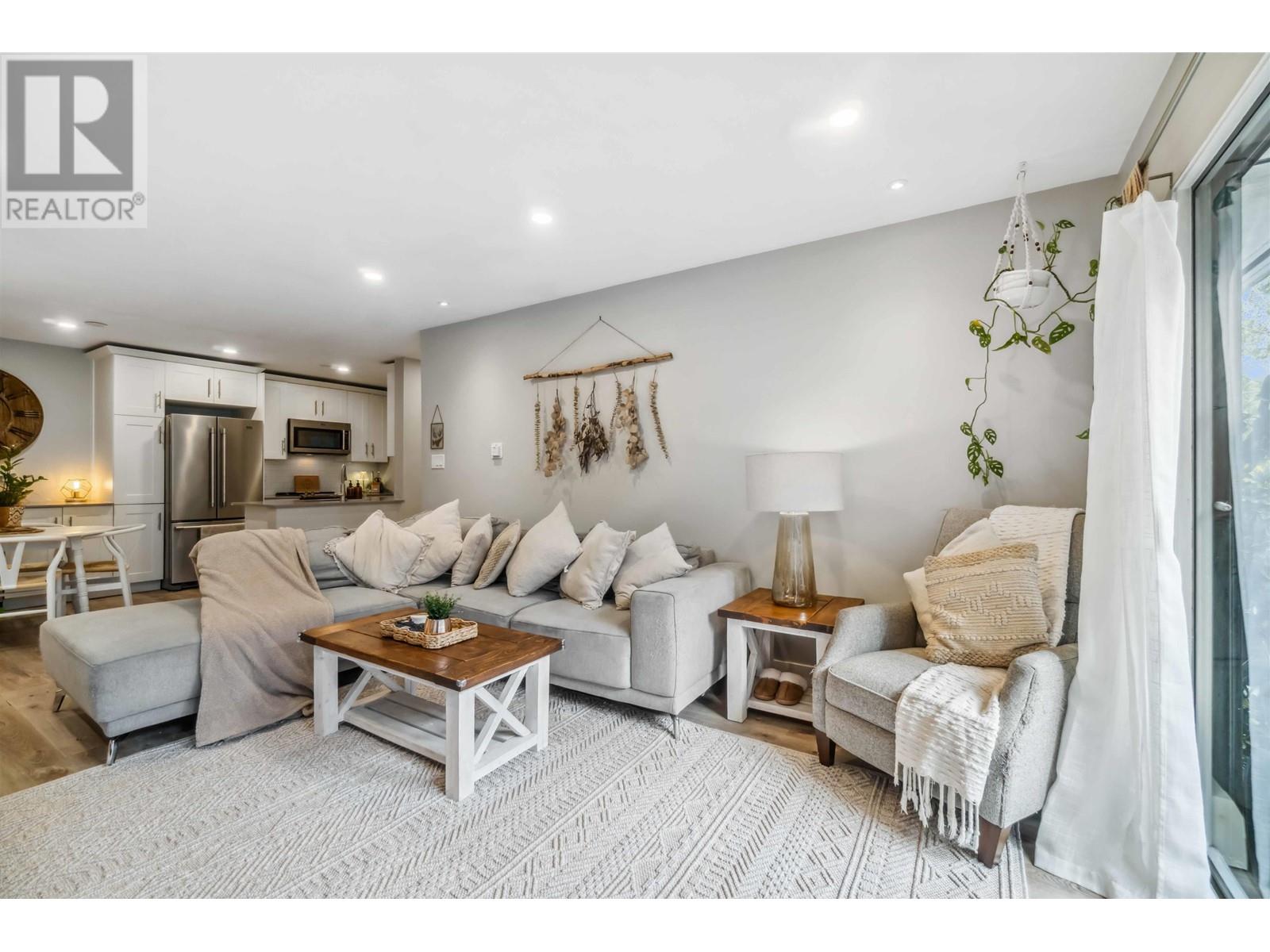 307 195 Mary Street, Port Moody, British Columbia  V3H 2P1 - Photo 4 - R2978464