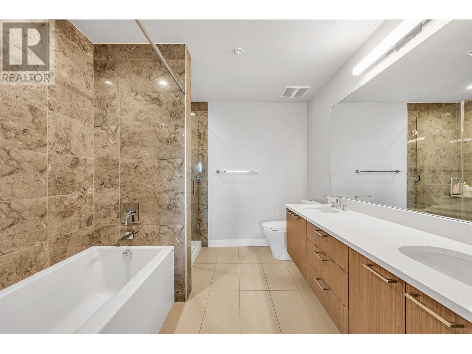 406 4289 Hastings Street, Burnaby, British Columbia  V5C 2J5 - Photo 15 - R2978479