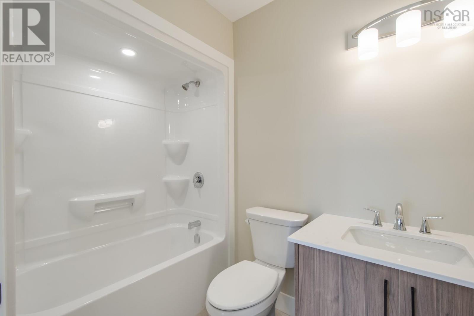 125 Kent Road, Lower Truro, Nova Scotia  B6L 1L2 - Photo 8 - 202505085